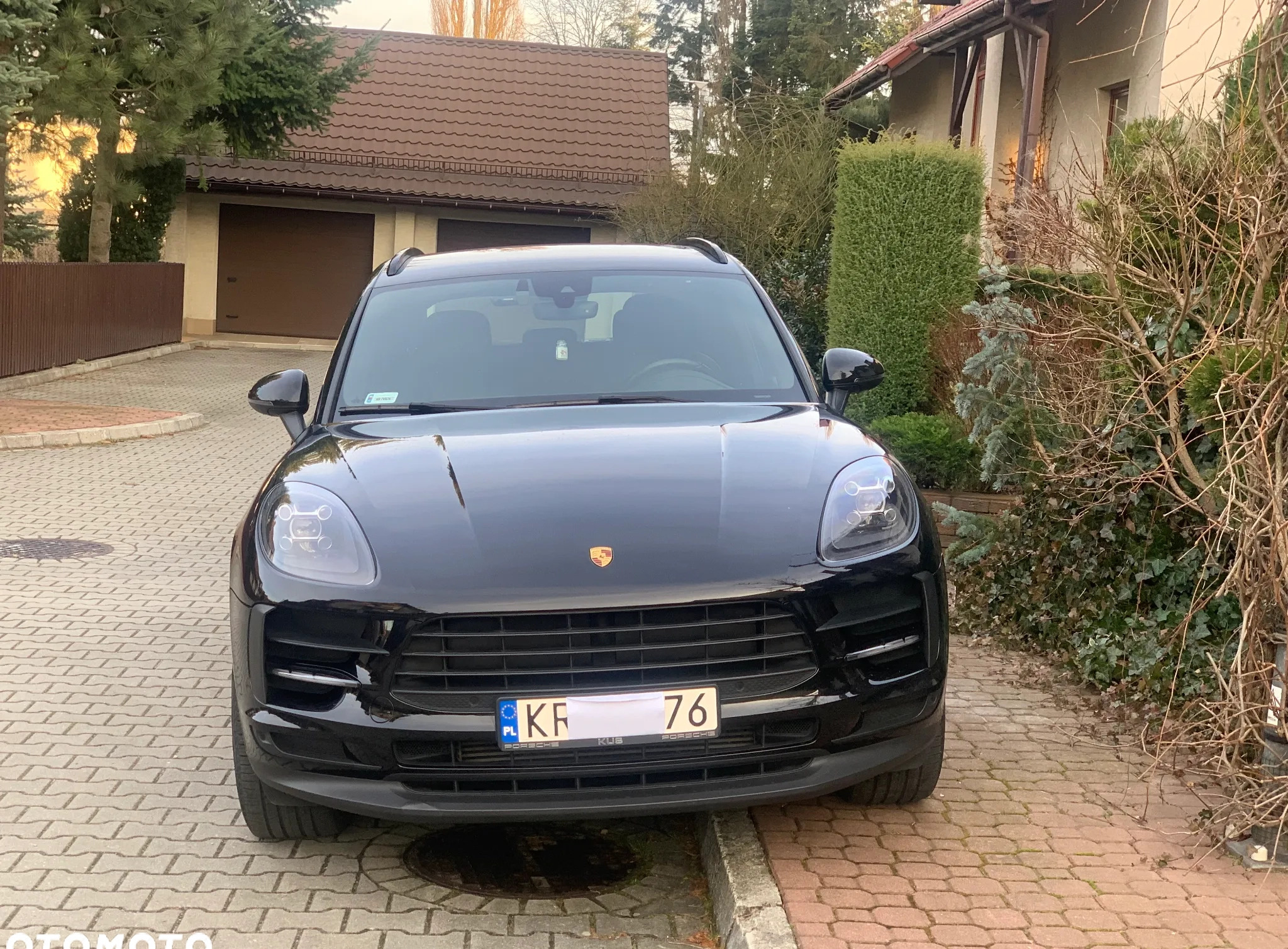 Porsche Macan cena 220000 przebieg: 80000, rok produkcji 2019 z Katowice małe 232